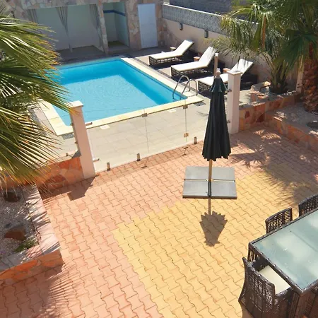 In D'agde بيت للعطل *