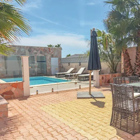 In D'agde بيت للعطل *